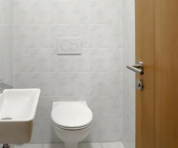 Nina By Interhome Lägenhet