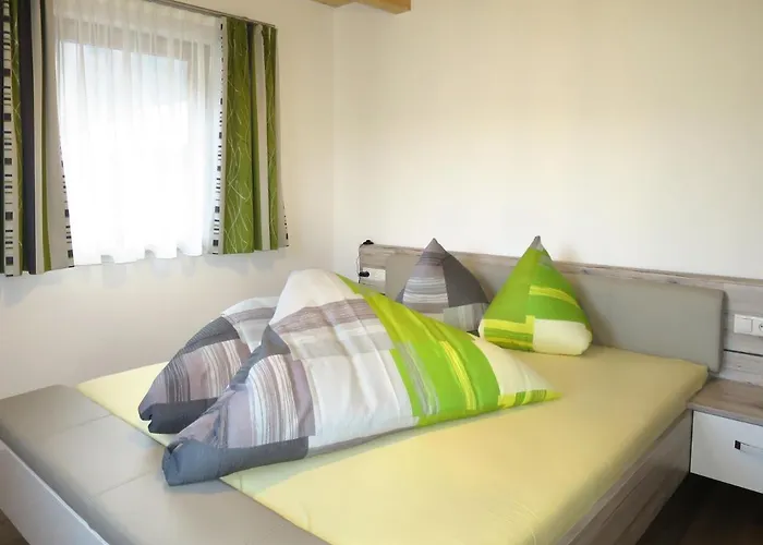 Nina By Interhome Lägenhet Uderns